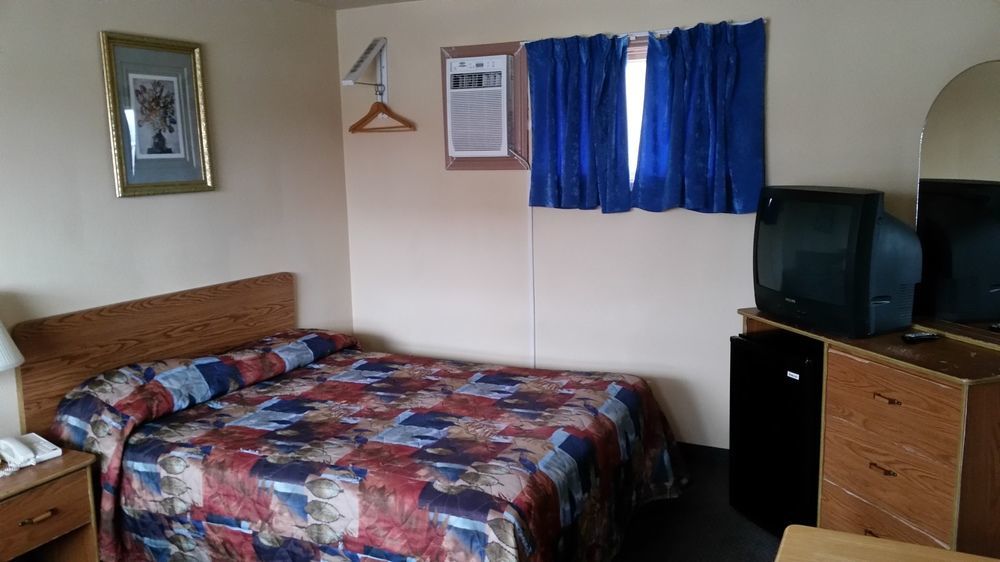Avalon Motel Μπελβίλ Εξωτερικό φωτογραφία