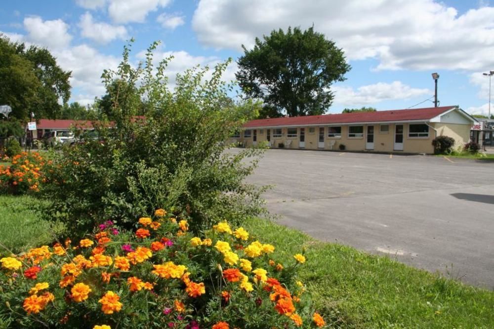 Avalon Motel Μπελβίλ Εξωτερικό φωτογραφία